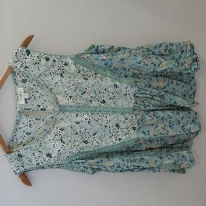 Umgee Mint Green Floral Sleeveless Top Medium